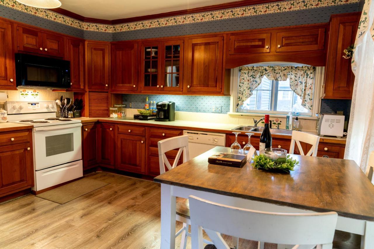 Charming Executive Victorian Mansion W/ Free Parking - Near Bucknell Villa Milton Exteriör bild