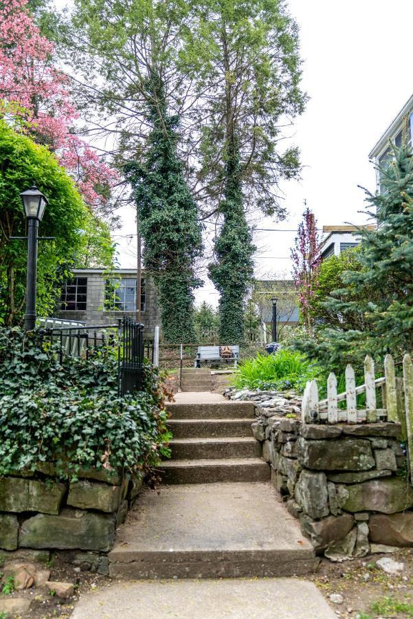 Charming Executive Victorian Mansion W/ Free Parking - Near Bucknell Villa Milton Exteriör bild