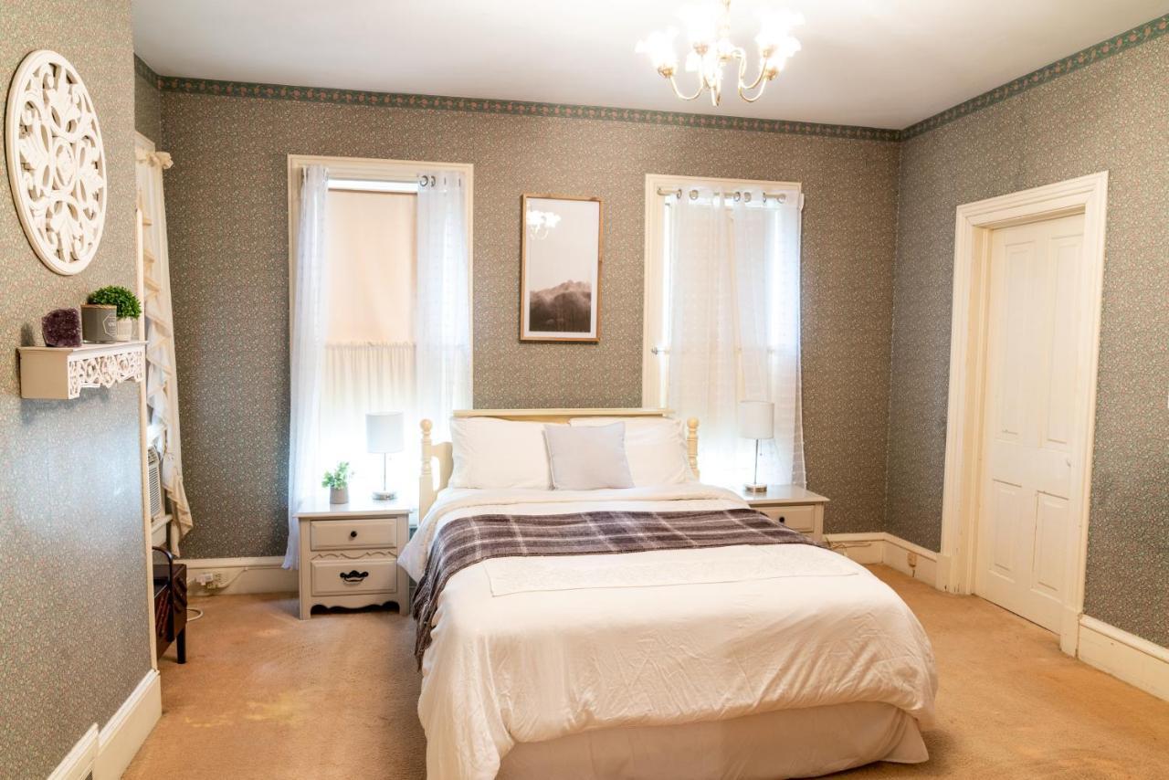 Charming Executive Victorian Mansion W/ Free Parking - Near Bucknell Villa Milton Exteriör bild
